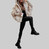 Raven | Chaqueta bomber con capucha moderna y lujosa