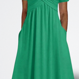 Jasmine Vestido Midi Elegante
