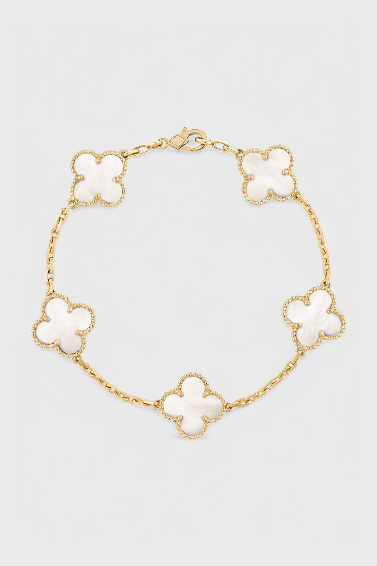 Pulsera con Motivo de Trébol y Elegancia Baño de Oro