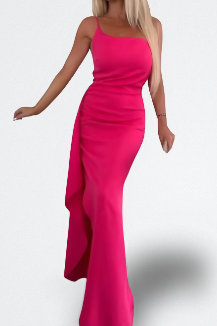 Selene Vestido Asimétrico con Volante