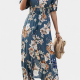 Bonnie Vestido de Verano con Estampado Floral y Silueta Definida