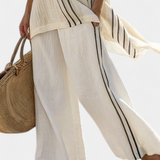 Daisy Conjunto Marfil con Rayas Negras y Corte Holgado
