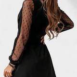 Calandra Vestido Mini Elegante con Escote Sofisticado y Silueta Favorecedora