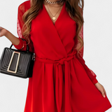 Calandra Vestido Mini Elegante con Escote Sofisticado y Silueta Favorecedora