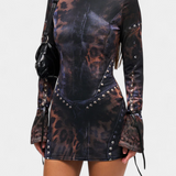 Tabea Vestido Mini con Manga Acampanada y Estampado de Ilusión