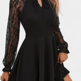Jasella Vestido Mini de Encaje Floral con Mangas Largas